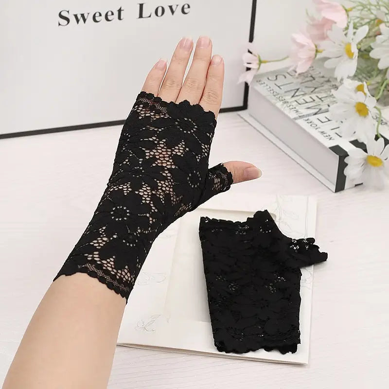 Lace Gloves For Women - Black 19CM / One Size