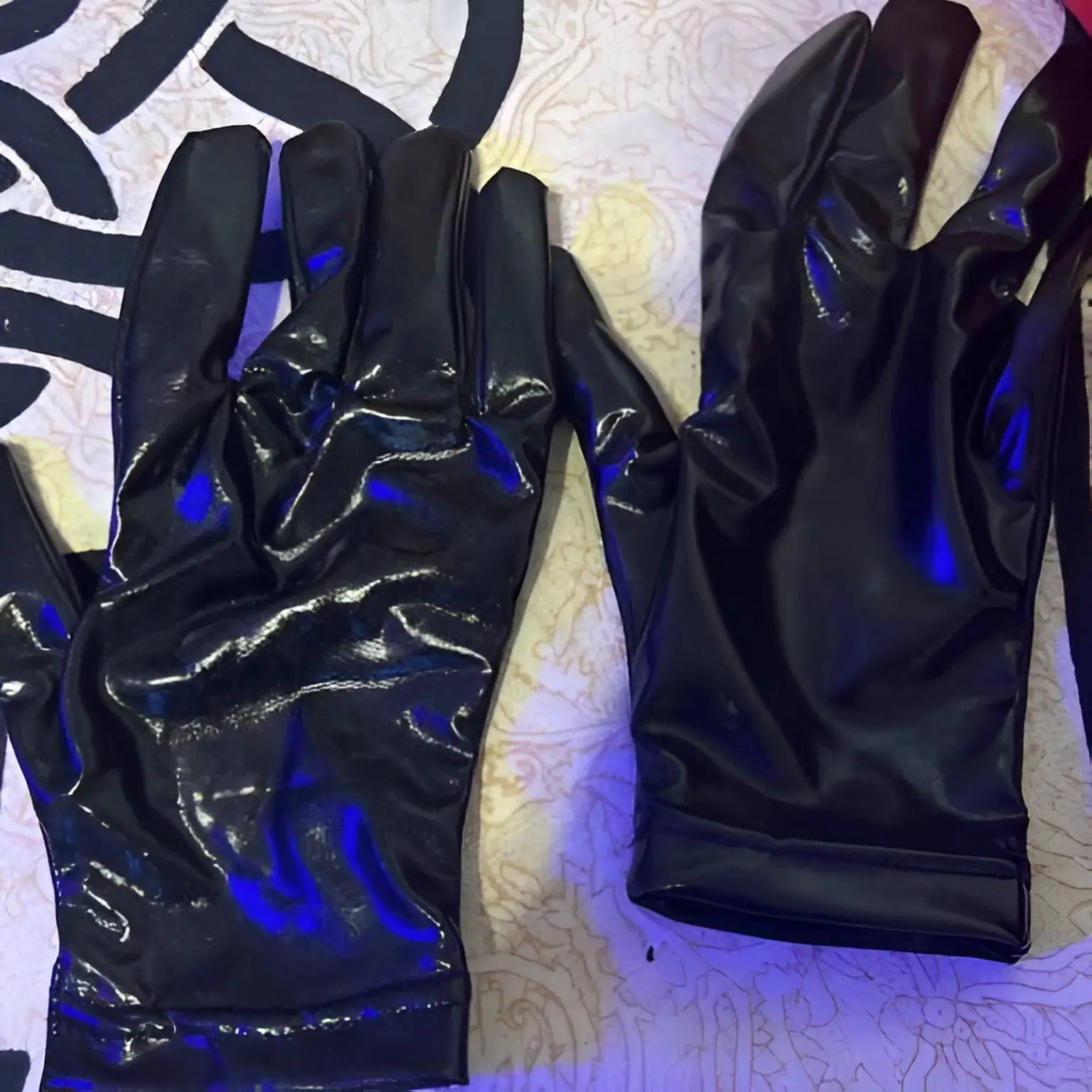 Male Cop Costume - Only Gloves / M