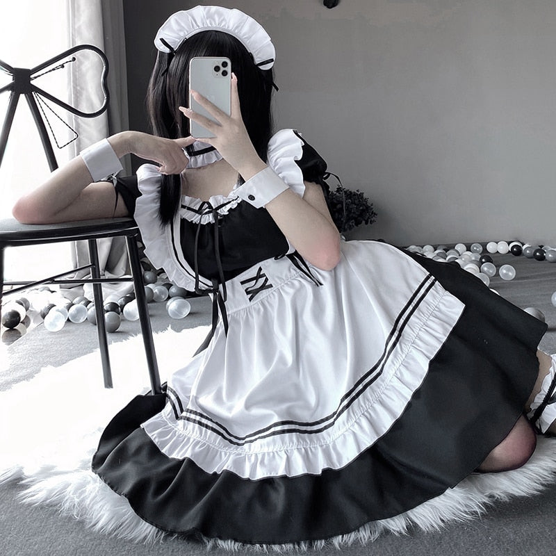 Sexy French Maid