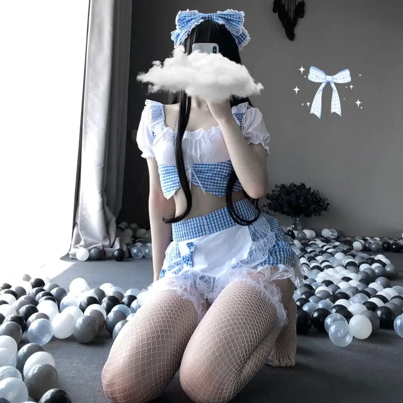 Sexy Maid Cosplay