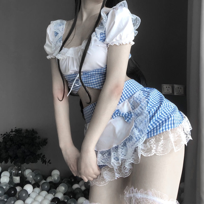 Sexy Maid Cosplay